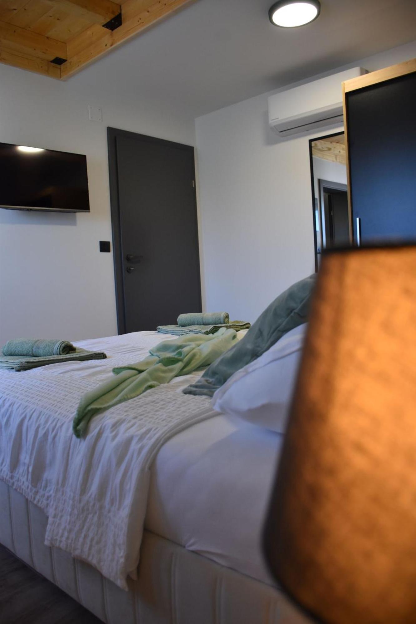 Apartments Rismondi 37E Фажана Экстерьер фото